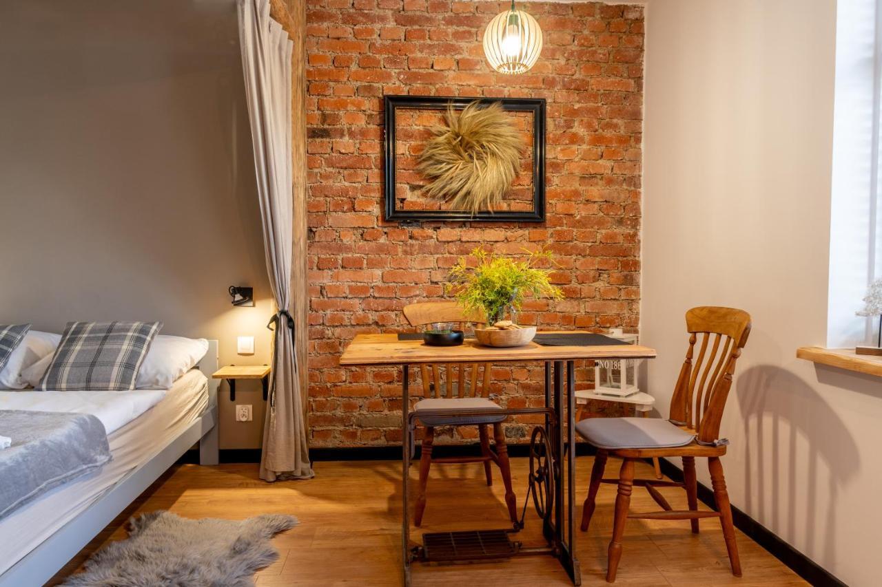 Apartamenty Sudeckie Nad Zalewem IV Sosnówka المظهر الخارجي الصورة